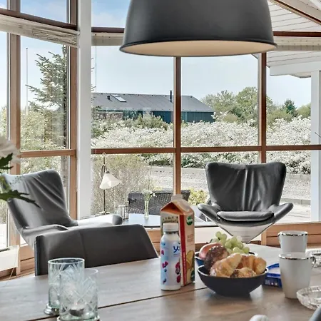 3 Bedroom Stunning In Holiday home Ejstrupholm