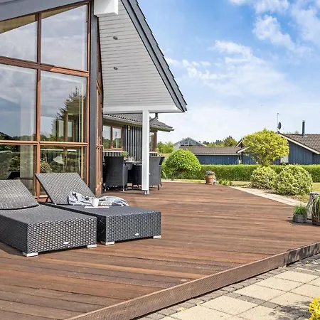 Semesterbostad 3 Bedroom Stunning In Ejstrupholm