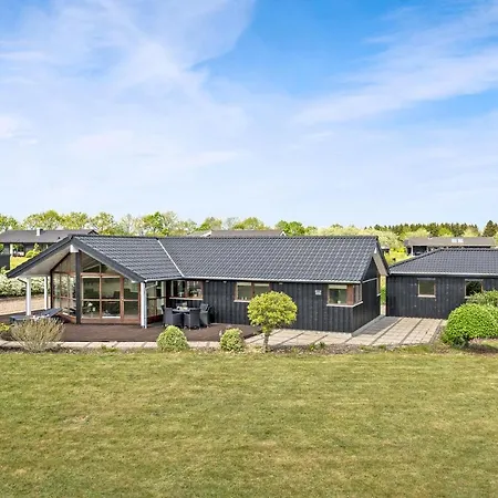 Semesterbostad 3 Bedroom Stunning In Ejstrupholm